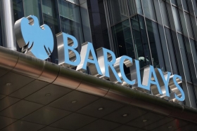 Barclays получил чистый